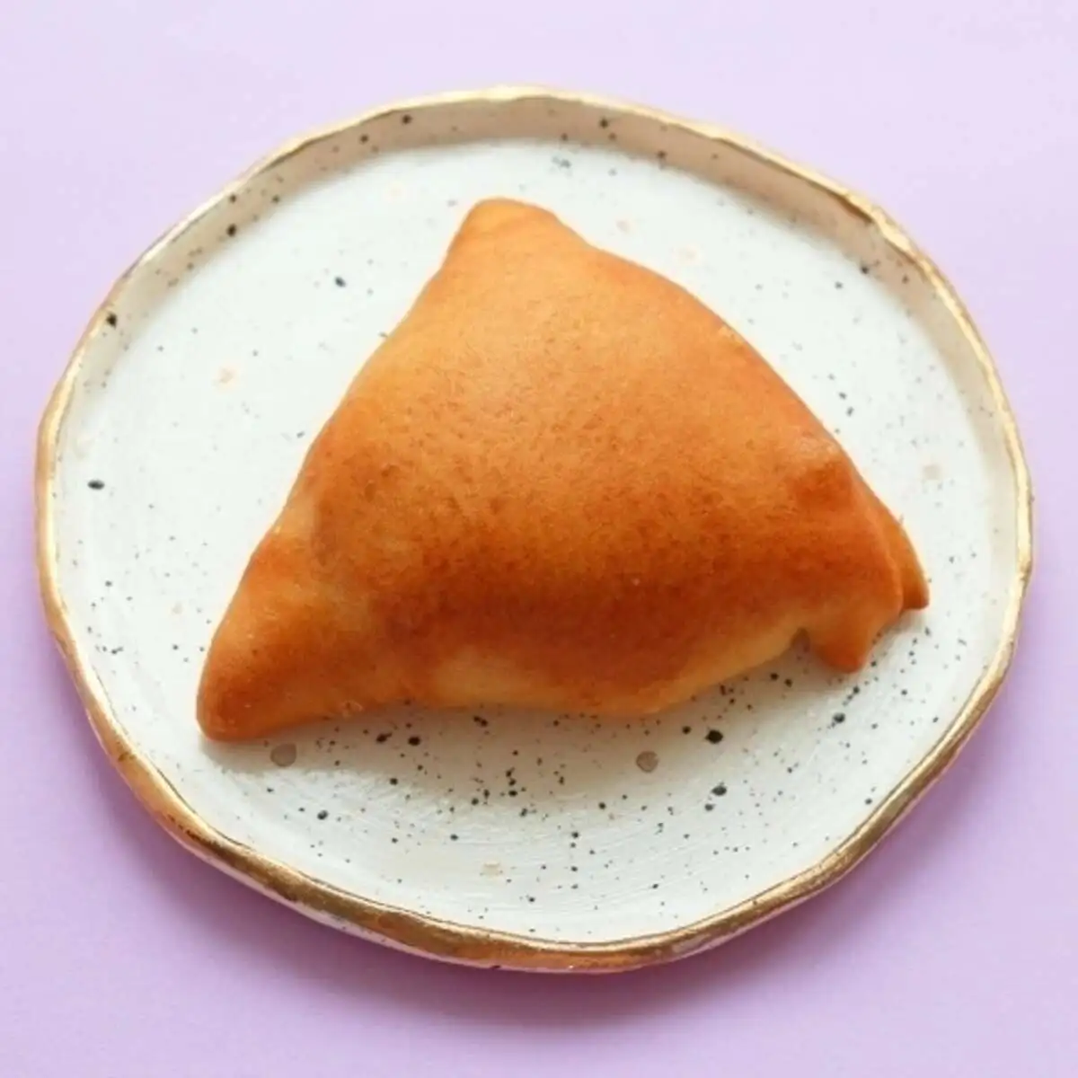 Пирожок с капустой