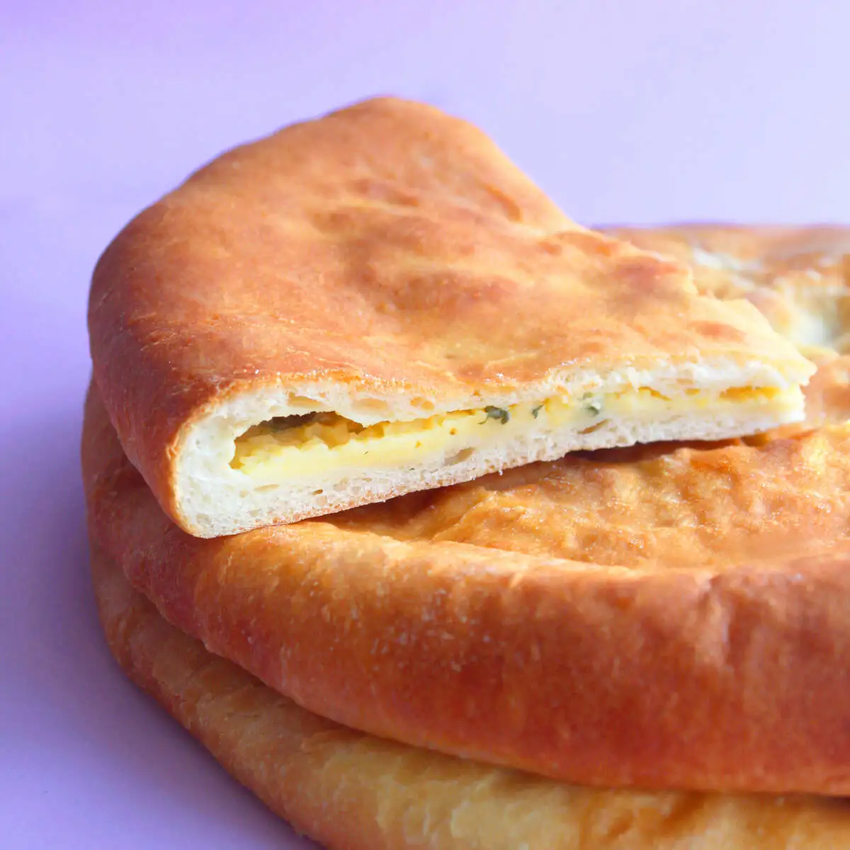 Осетинский пирог с картофелем и сыром