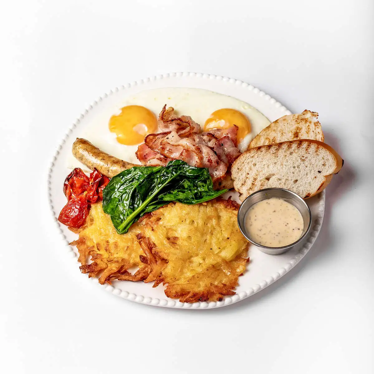 Завтрак с драником и колбаской