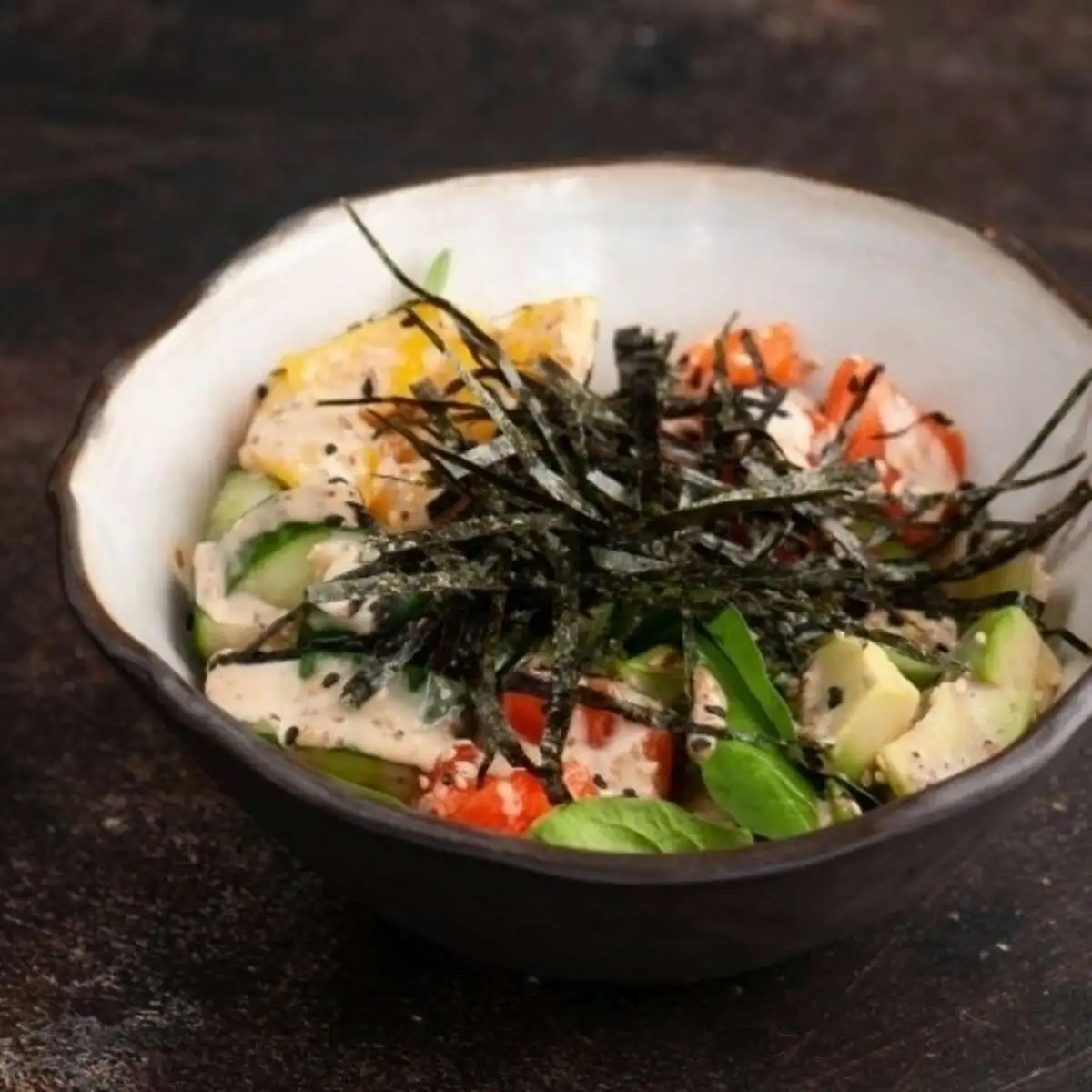 Поке с форелью