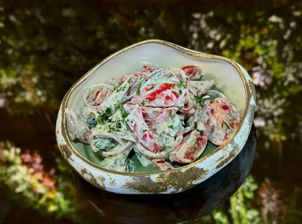 Салат из свежих овощей/Fresh vegetable salad