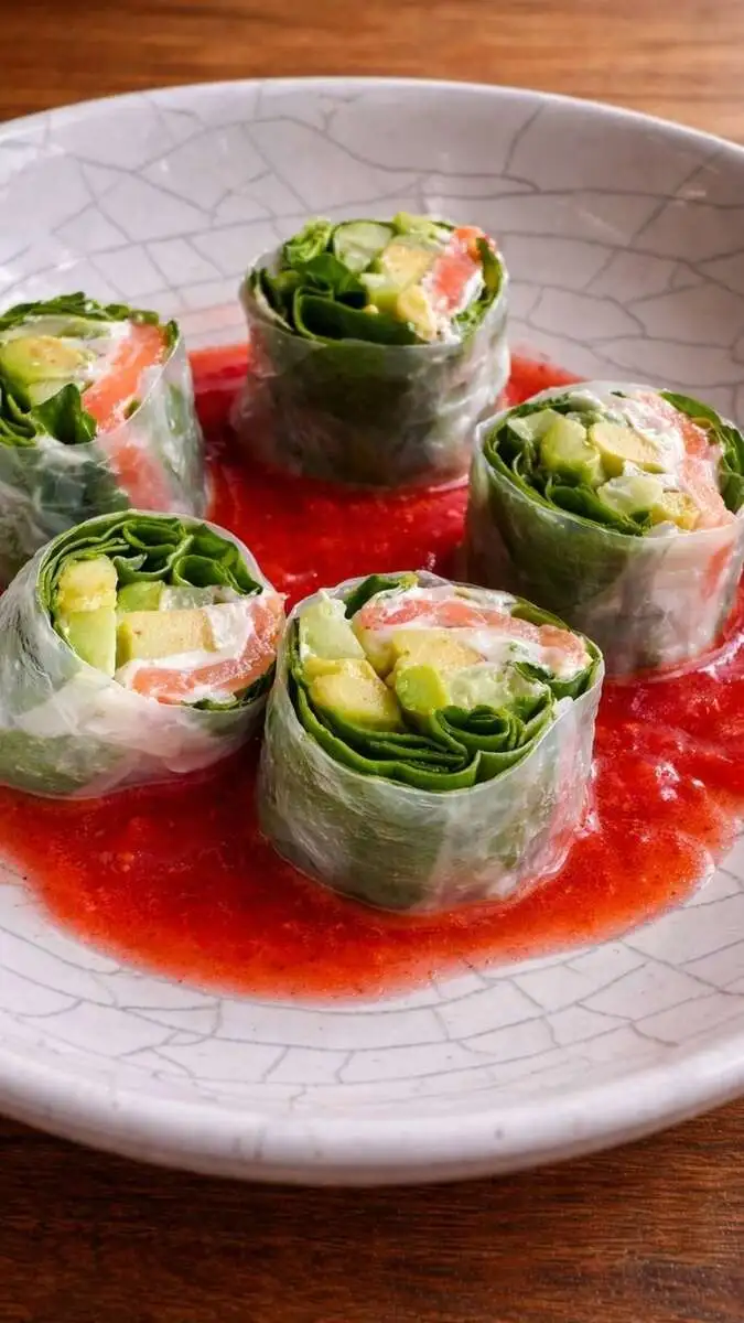 Спринг ролл с лососем