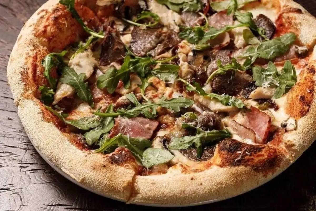 № 8 (брискет, цыпленок, бекон, лук, халапеньо) 550гр.