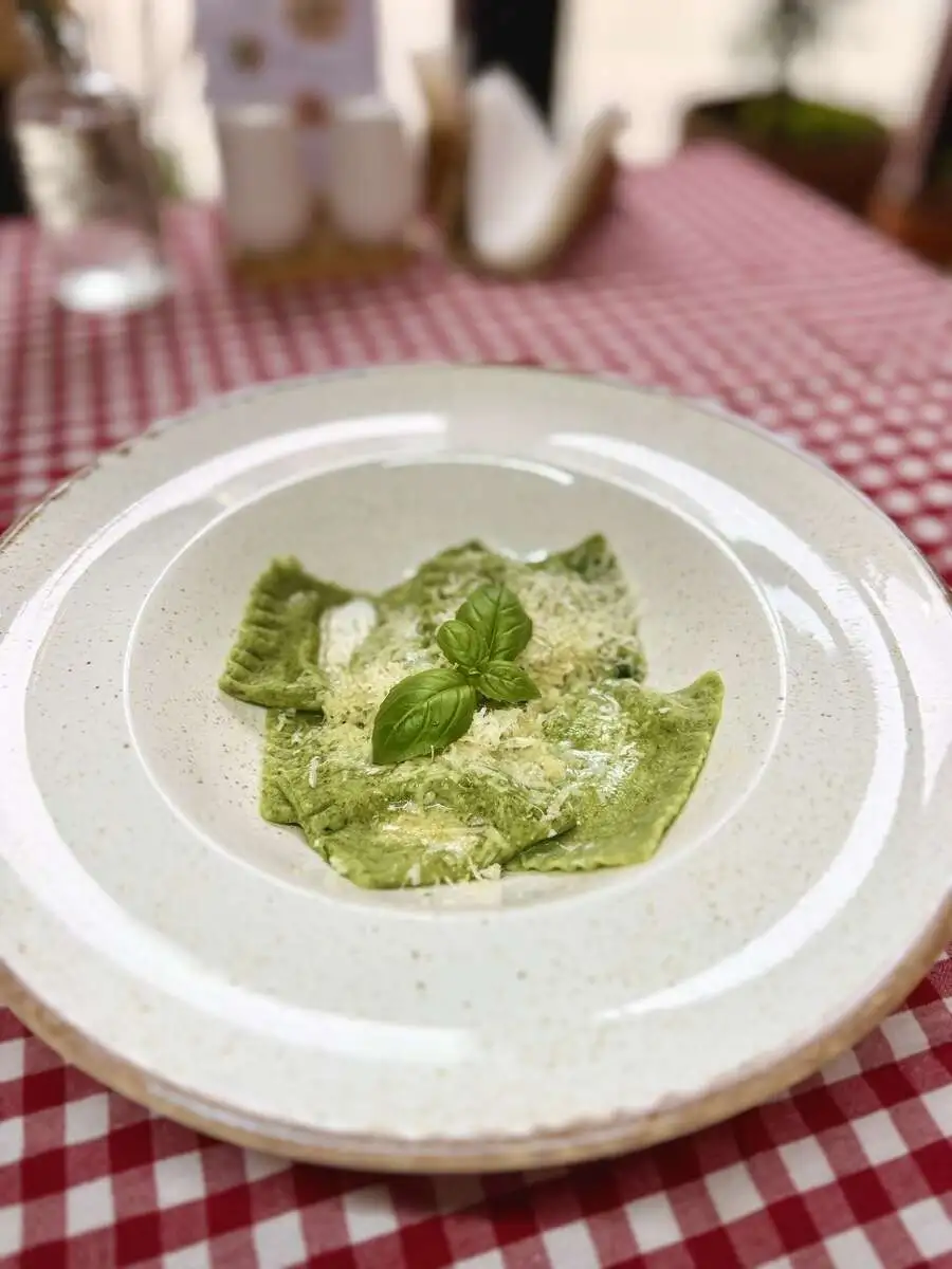 Равиоли с рикоттой и шпинатом