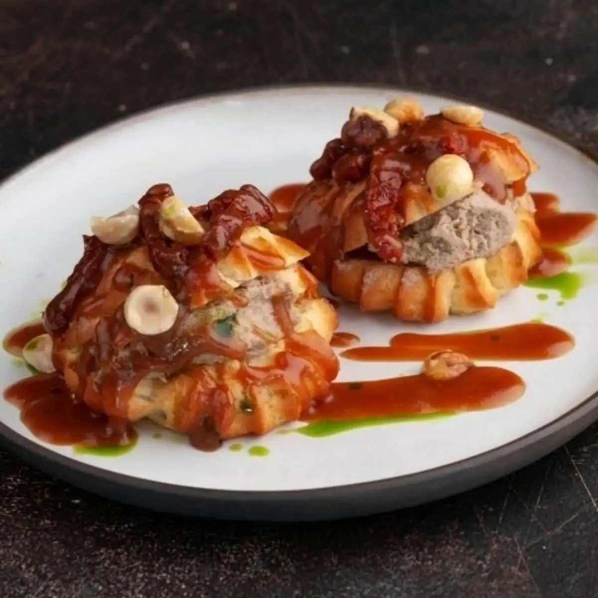 Паштет с вялеными томатами и солёной карамелью