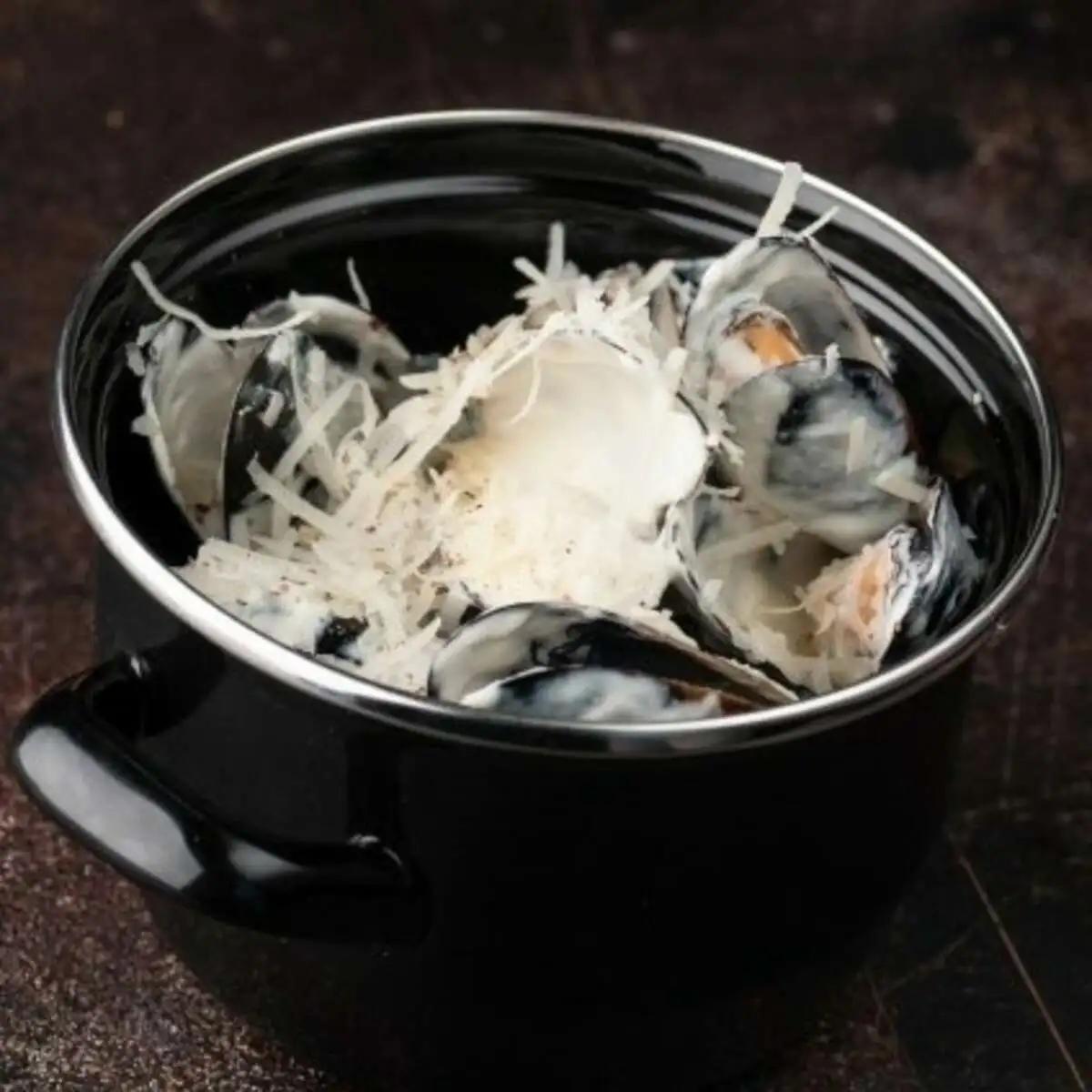 Мидии сливочные с пармезаном 