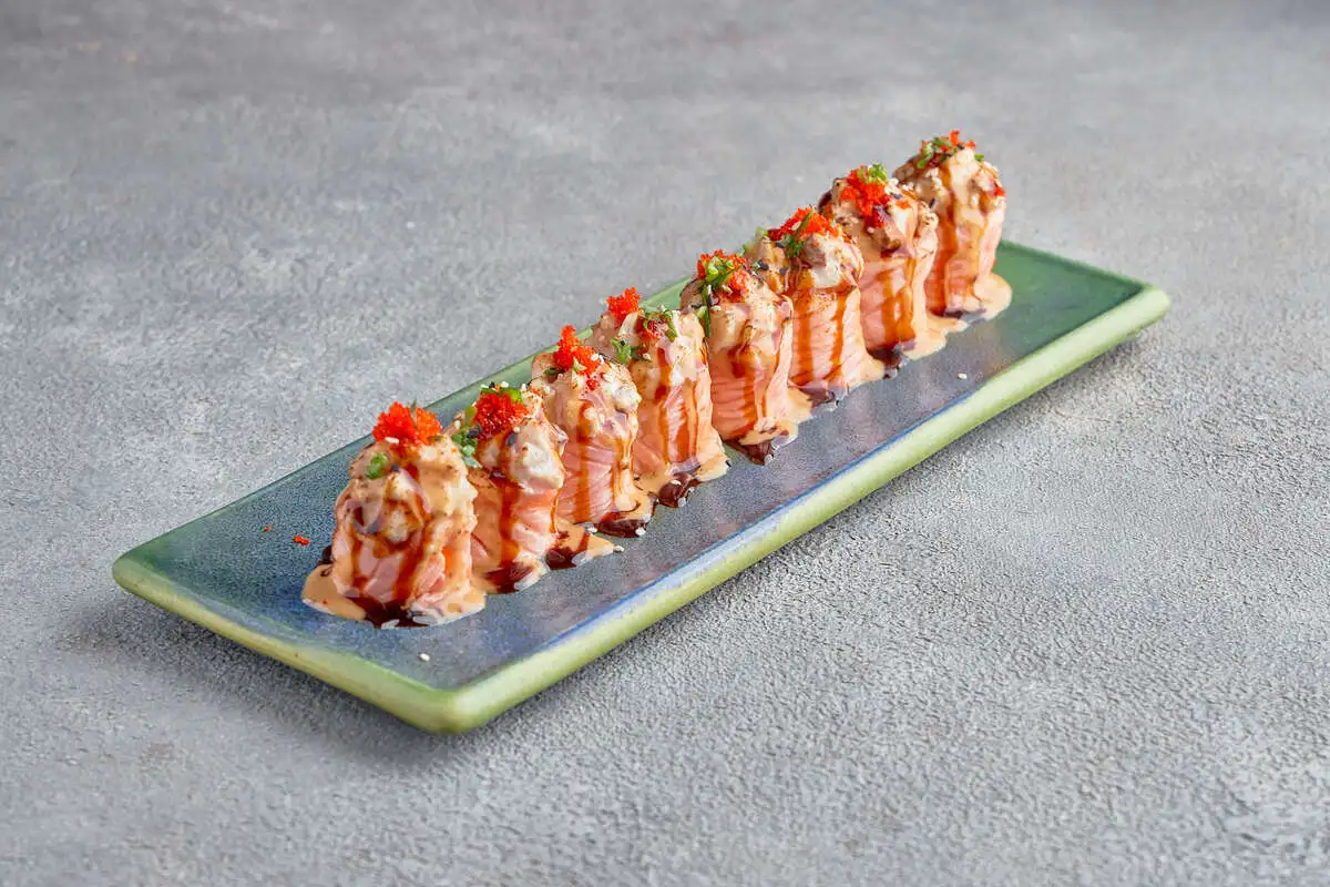 Опаленный с лососем 