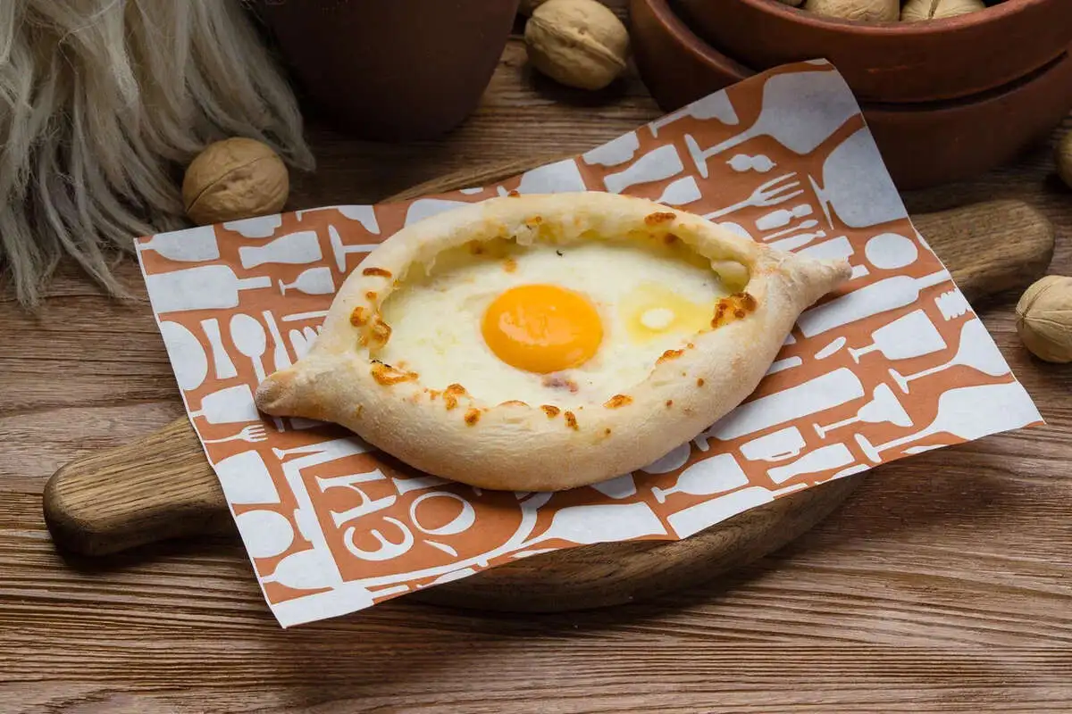 Хачапури мини-аджарский