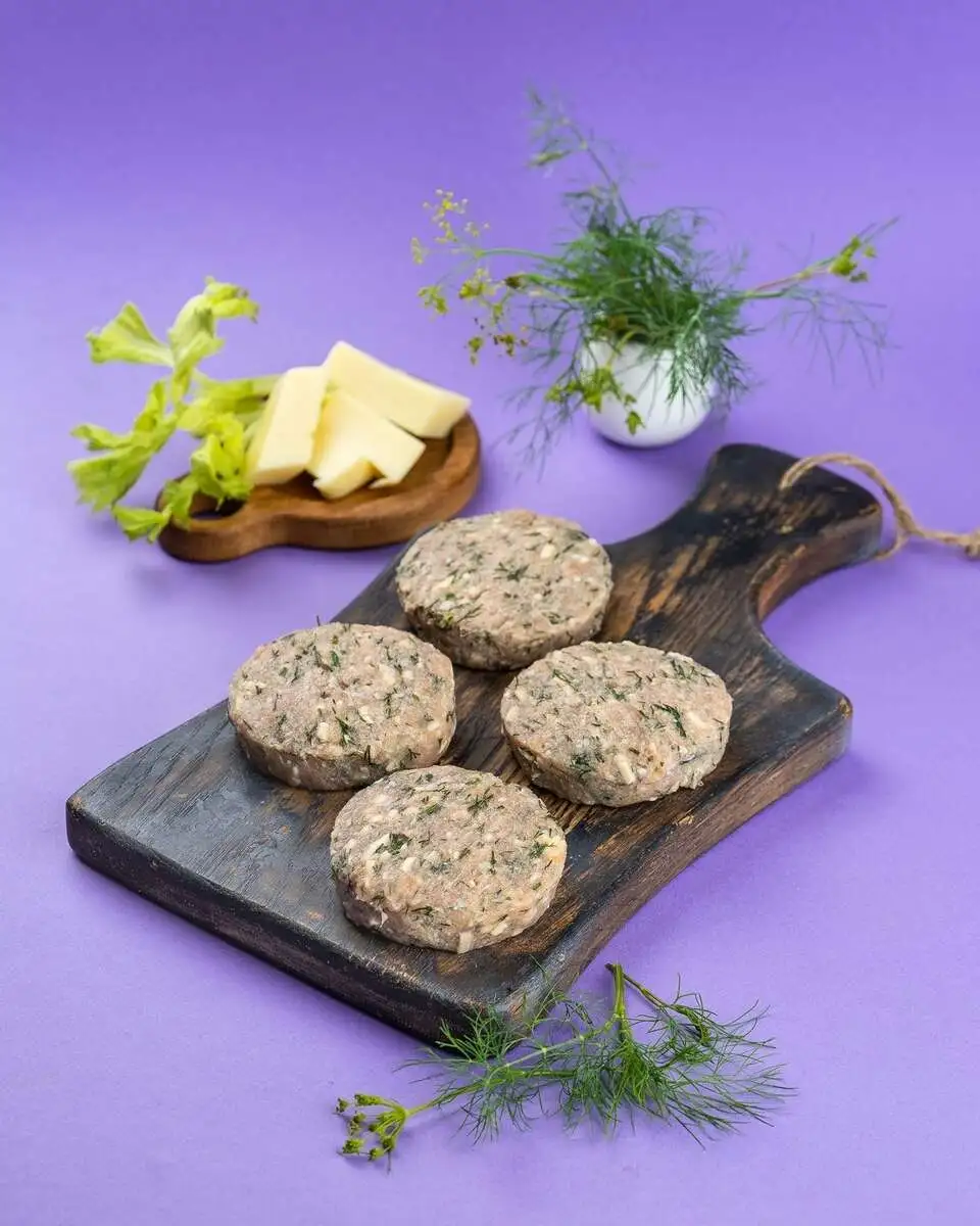 Биточки из курицы с овощами 400г Ф