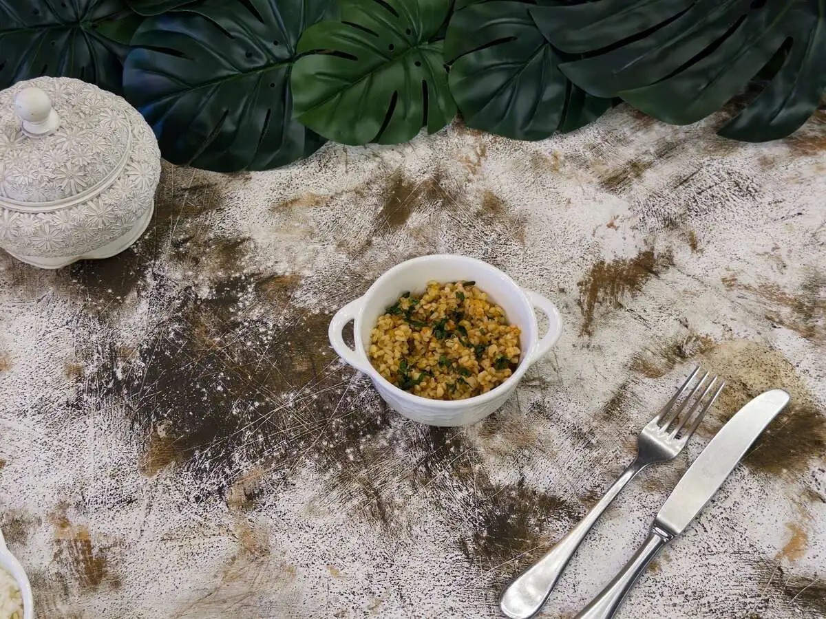 Булгур с овощами в томатном соусе