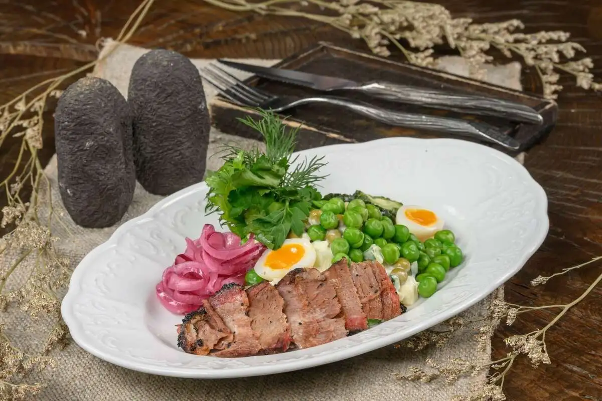 Оливье с брискет 170гр.