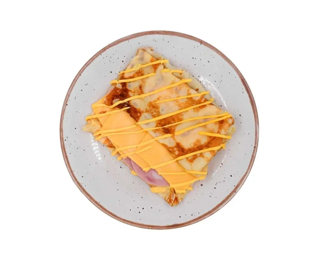 Блинчик с ветчиной и сыром