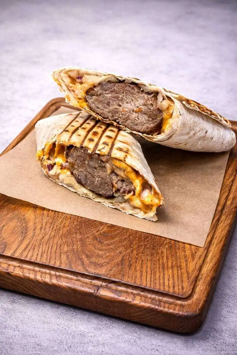 Люля-кебаб в лаваше