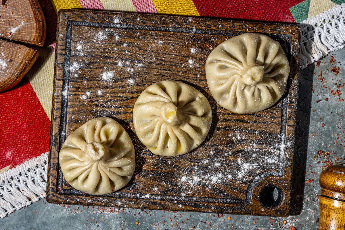 Хинкали с грибами в сливочном соусе 3шт