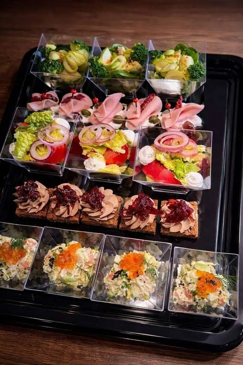 Сет №2 (зел салат,ветчина,паштет,оливье, греч салат)