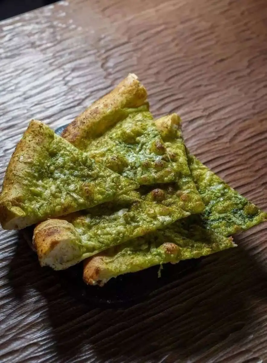 Фокачча с пармезаном 200гр. 