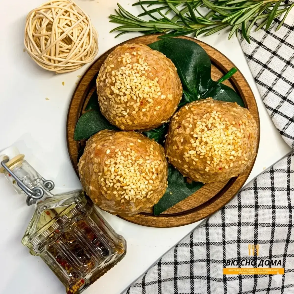 Кнели  куриные со сливочным  сыром в кунжуте 0,5кг
