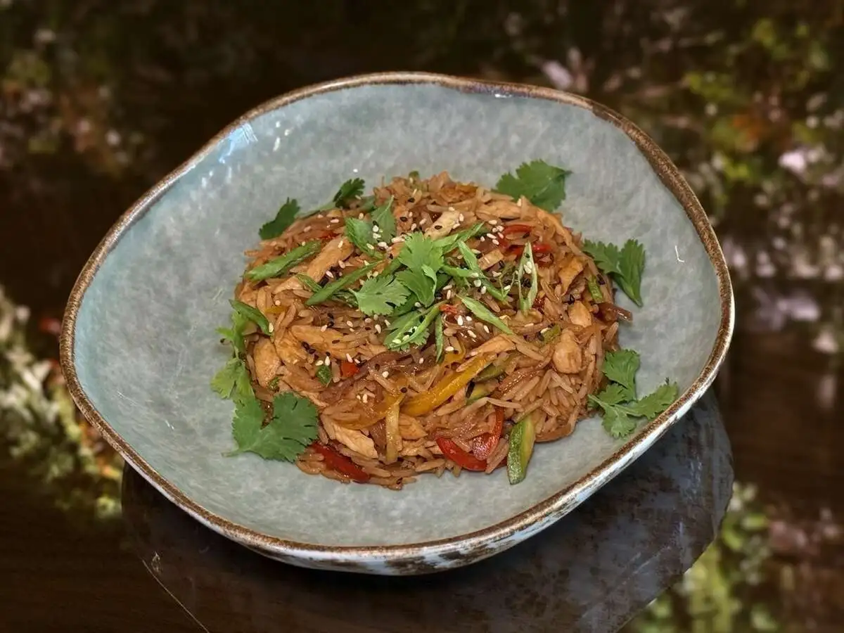 Тахан с отварным рисом/Tahan with boiled rice