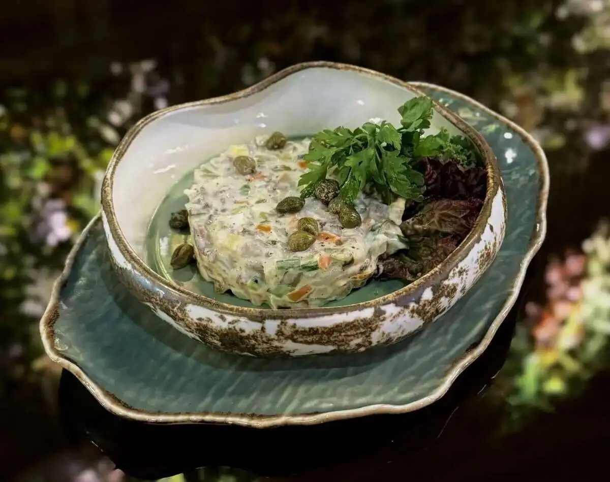 Оливье с говядиной и горошком/Olivier with beef