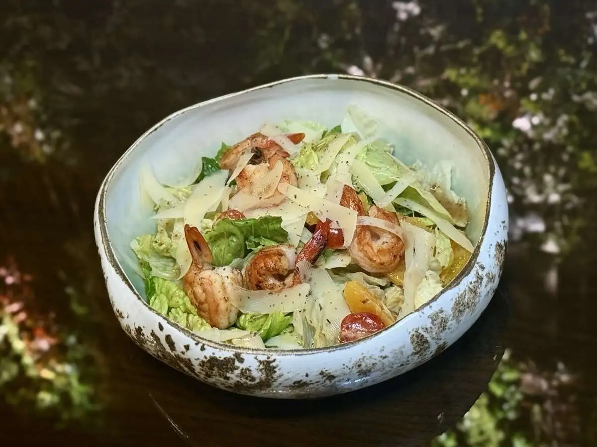 Салат с креветками, апельсином и сыром пармезан/Salad with Shrimp,orange 