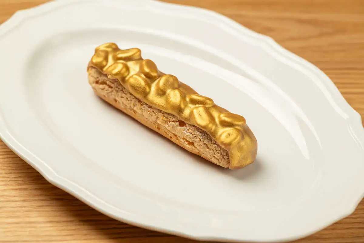 Эклер Сникерс