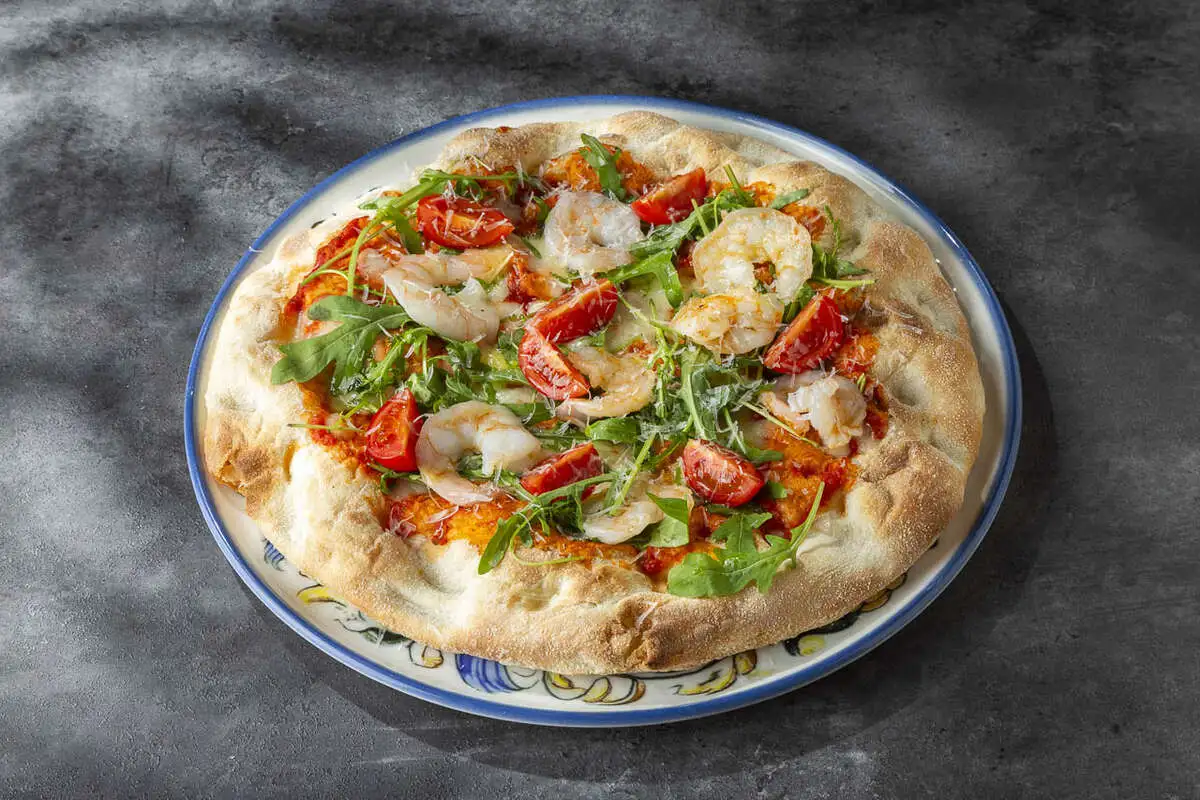 Пицца «Рукола и креветки»