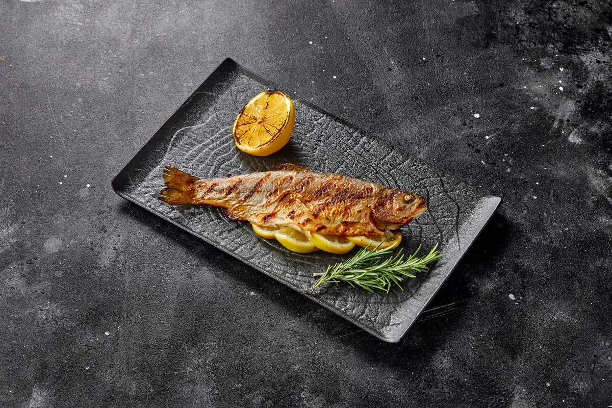 Радужная форель на гриле