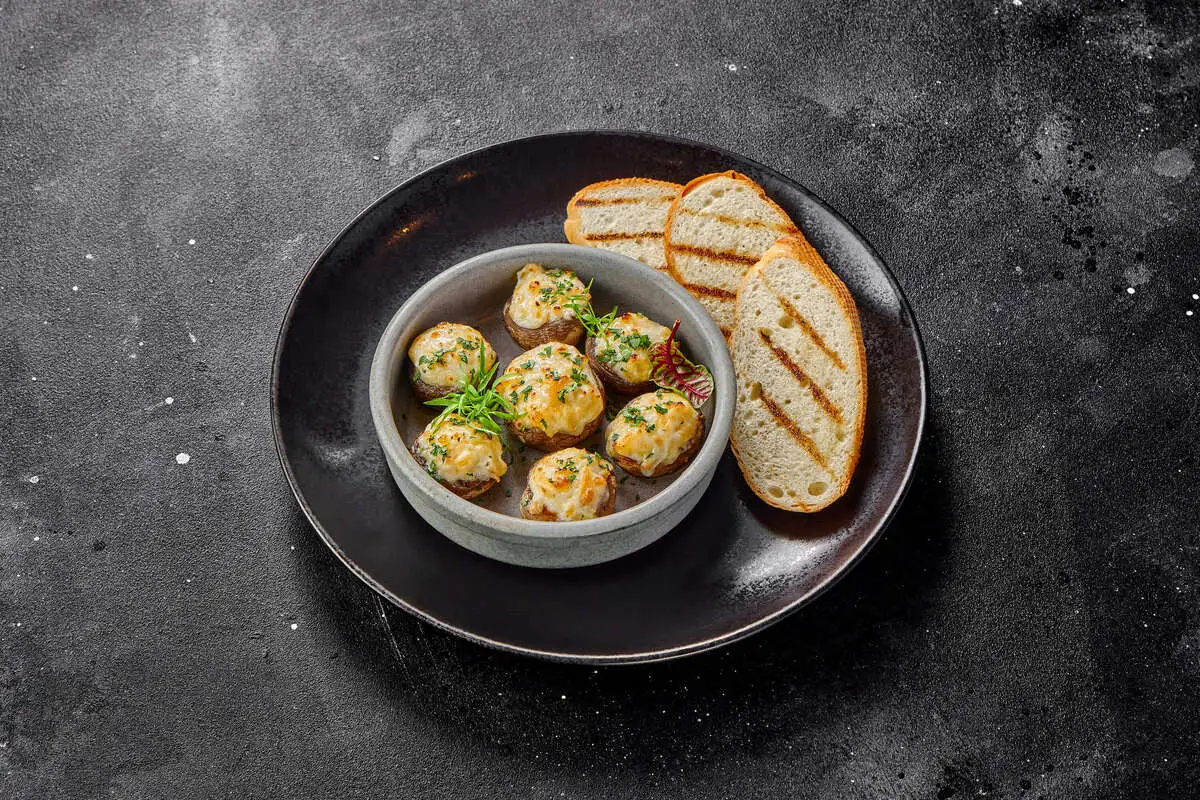 Запеченные шампиньоны