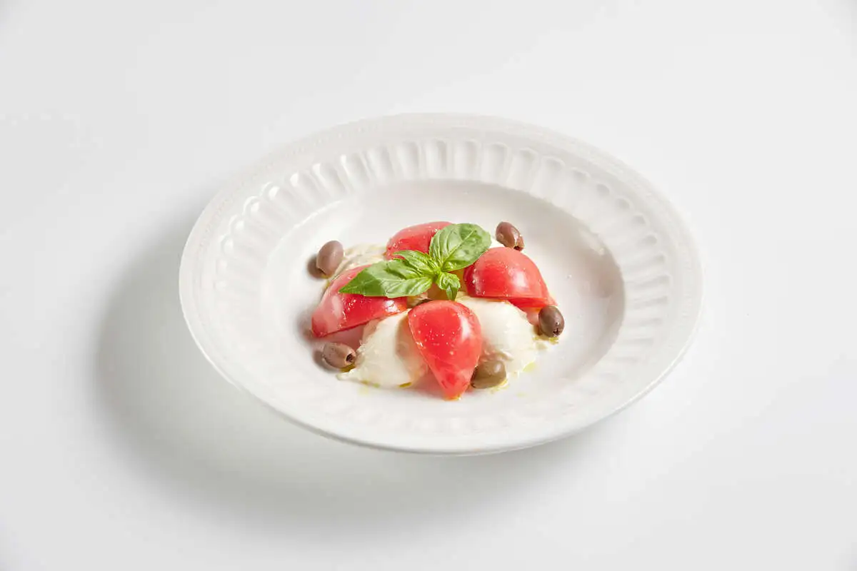 Салат Капрезе