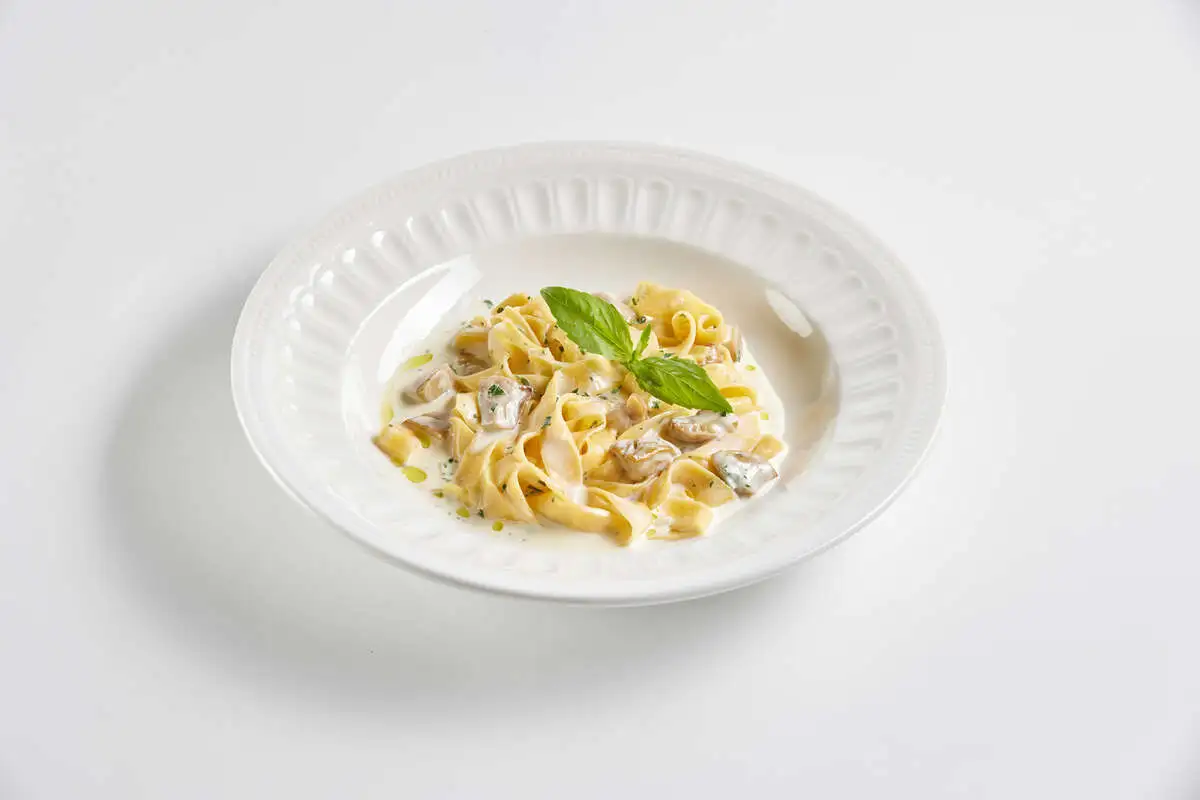 Папарделле с белыми грибами