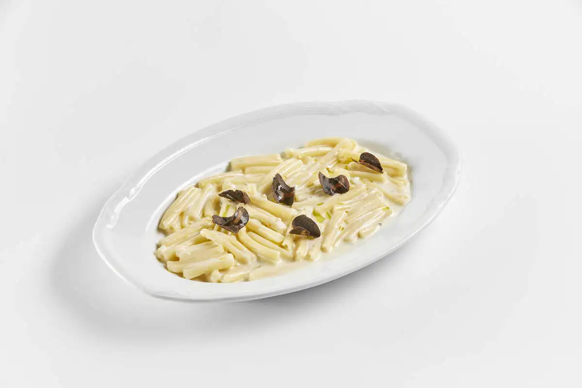 Казаречче 4 сыра с трюфелем