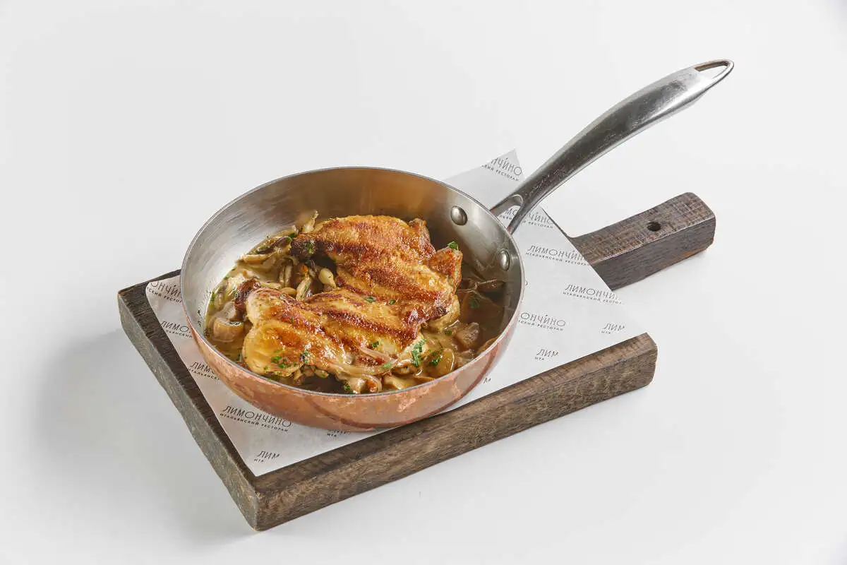 Цыпленок с грибами