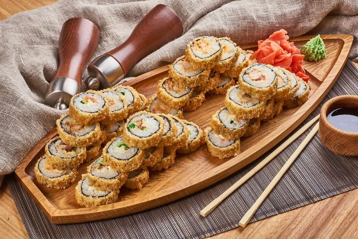 Сет горячий (роллы)