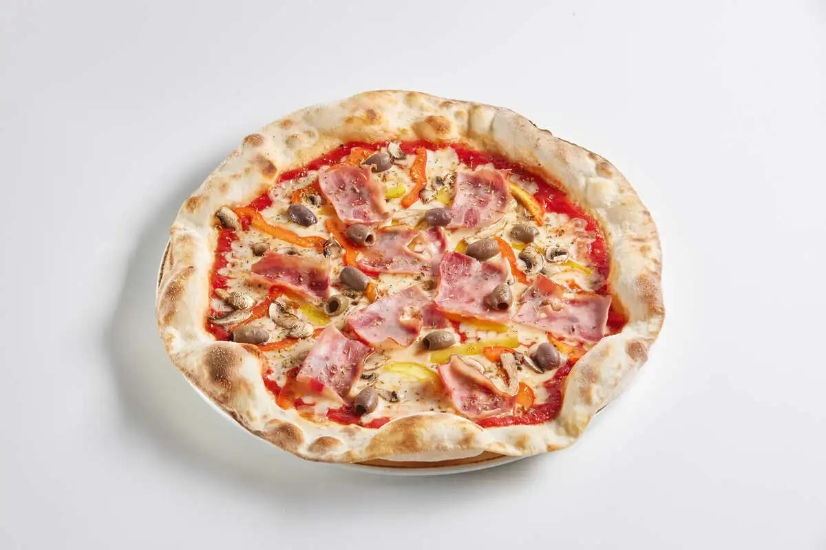 Пицца Капричоза