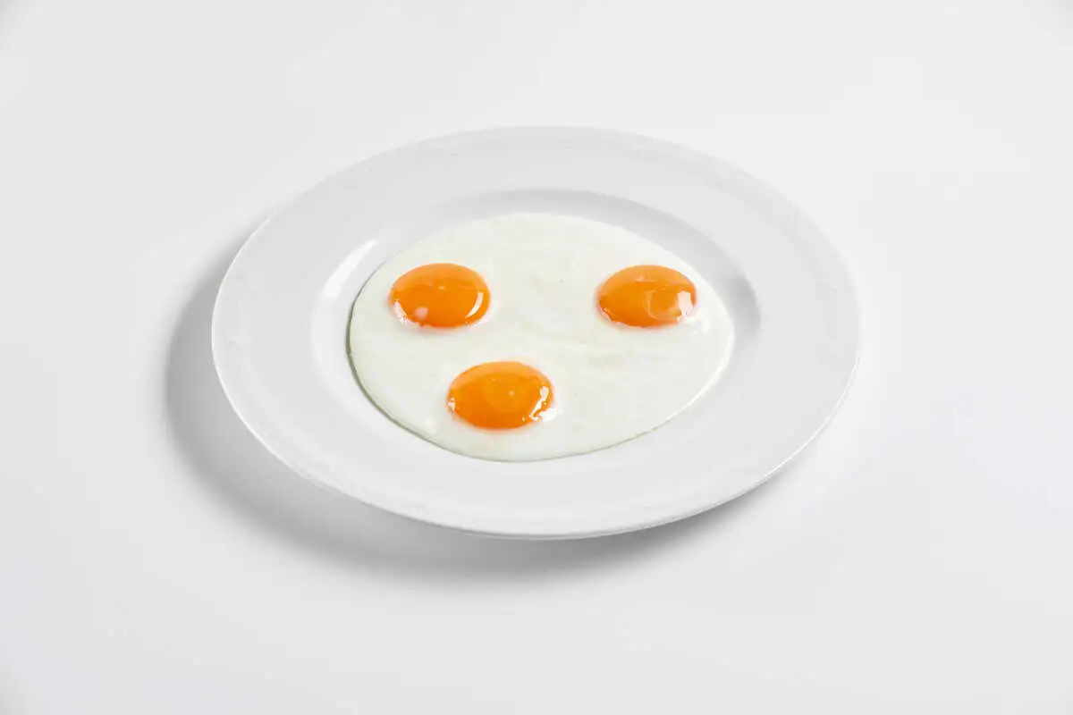 Яичница из 3-х яиц