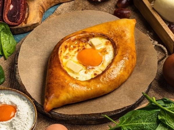 Хачапури по-аджарски