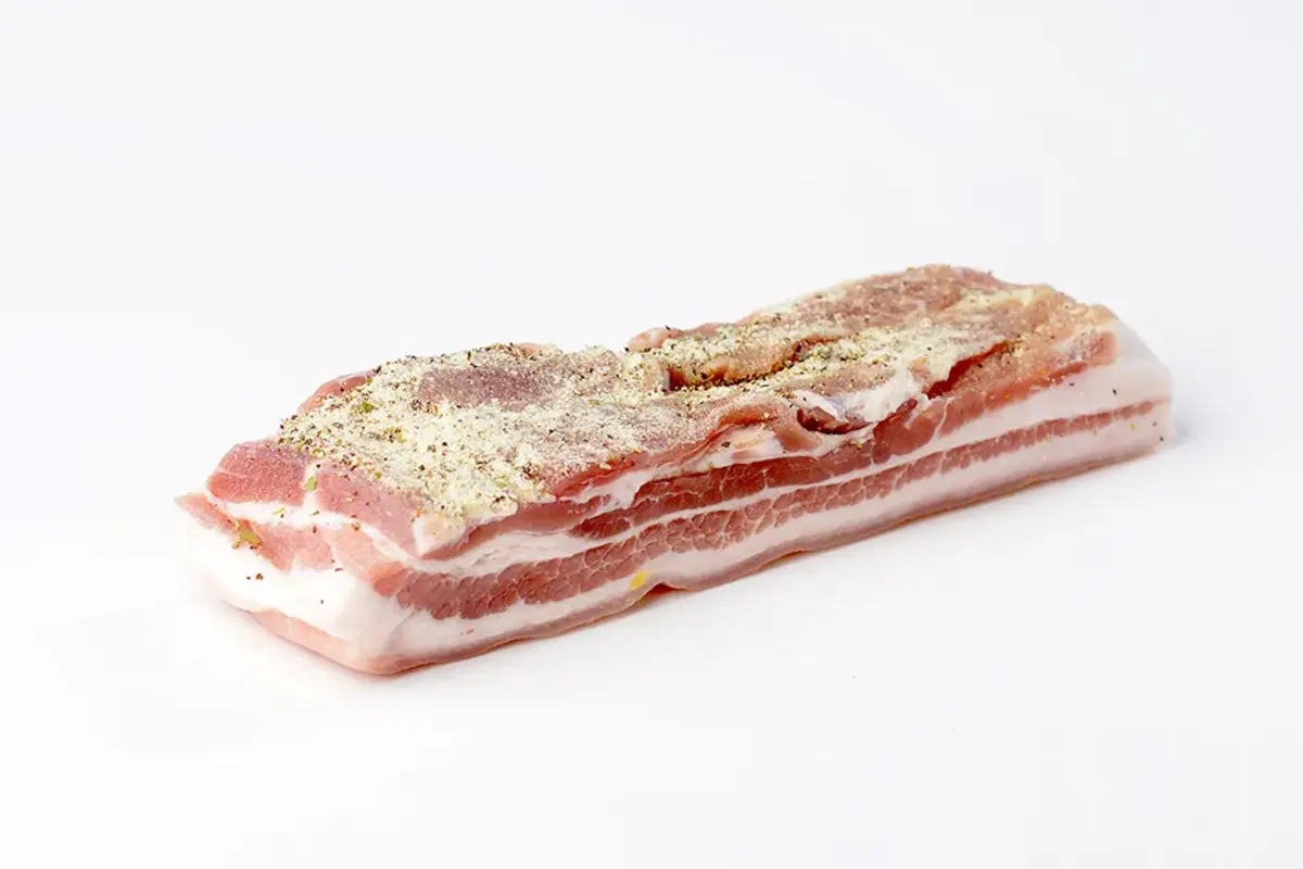 Грудинка Донская Соленая в/у 1М(м)