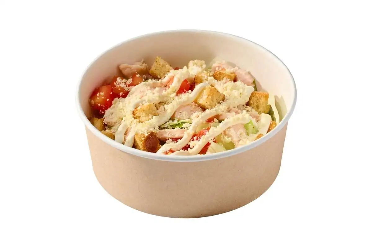 Салат Цезарь с курицей
