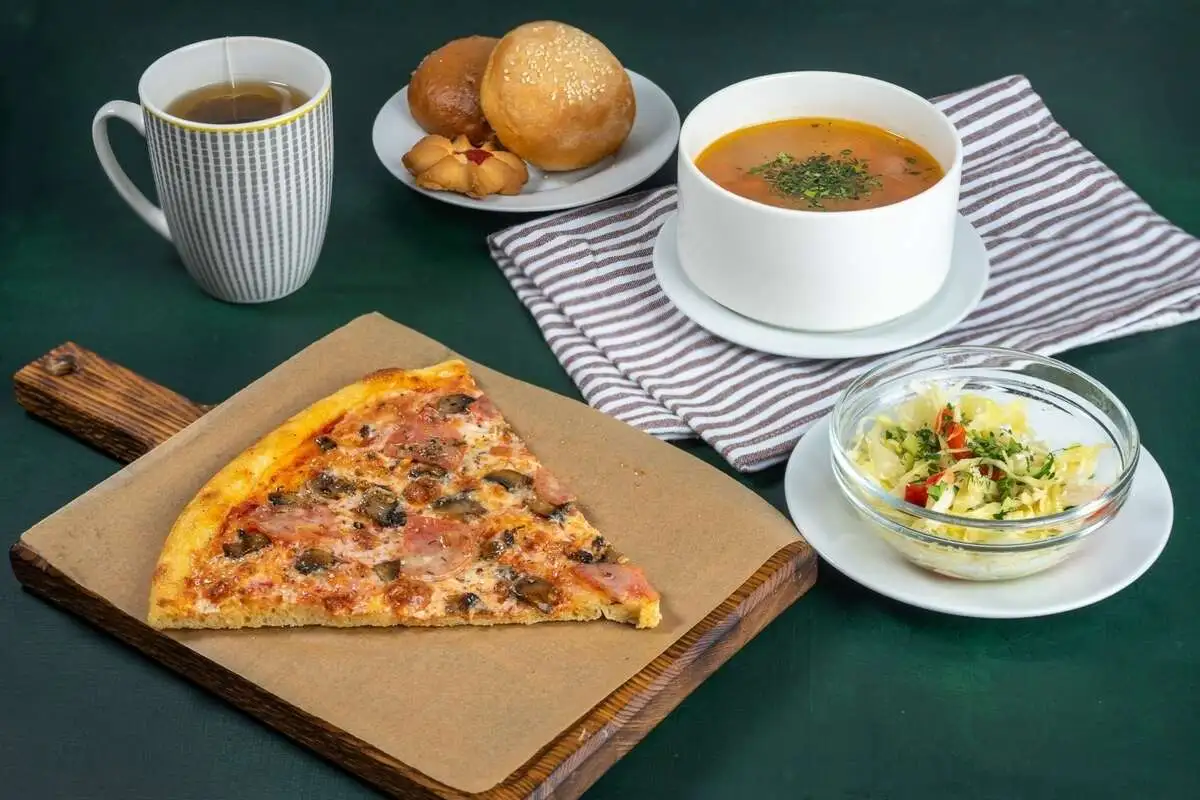 Ланч с хачапури