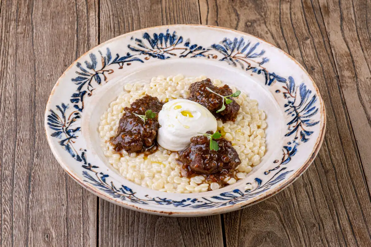 Птитим с разварной щекой