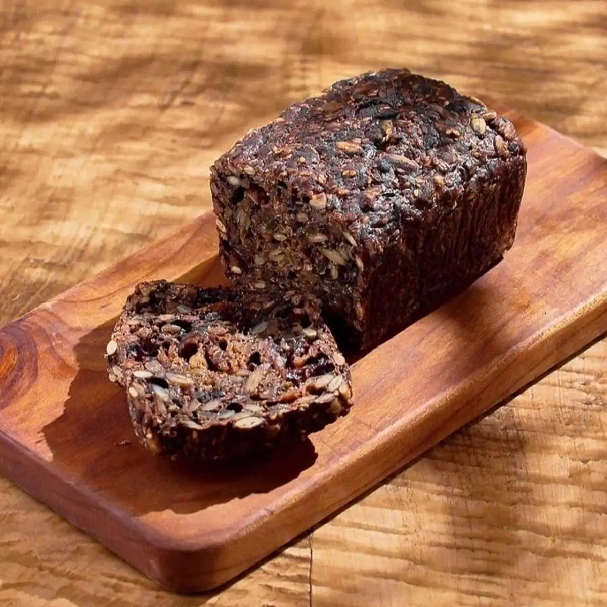 Хлеб цельнозерновой с клюквой 100г