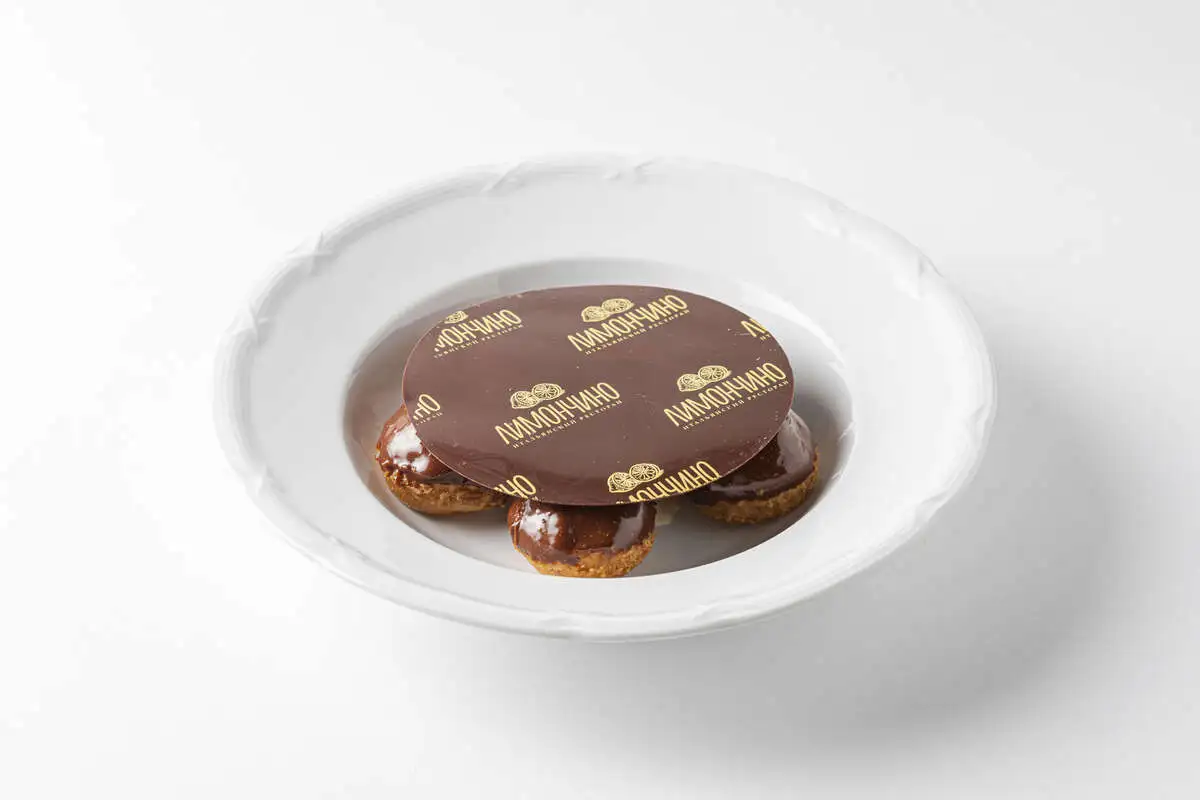 Профитроли с кремом Патисьер