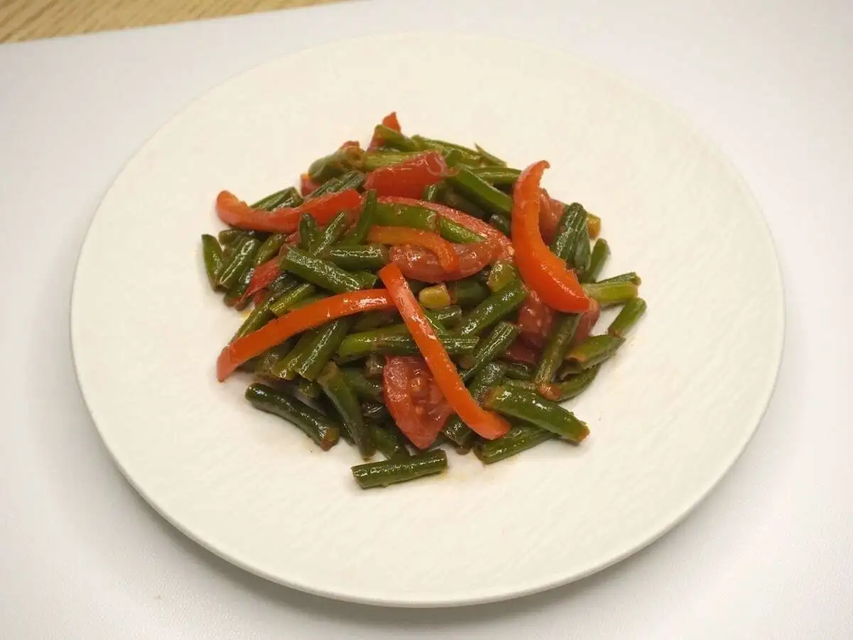 Лечо со стручковой фасолью