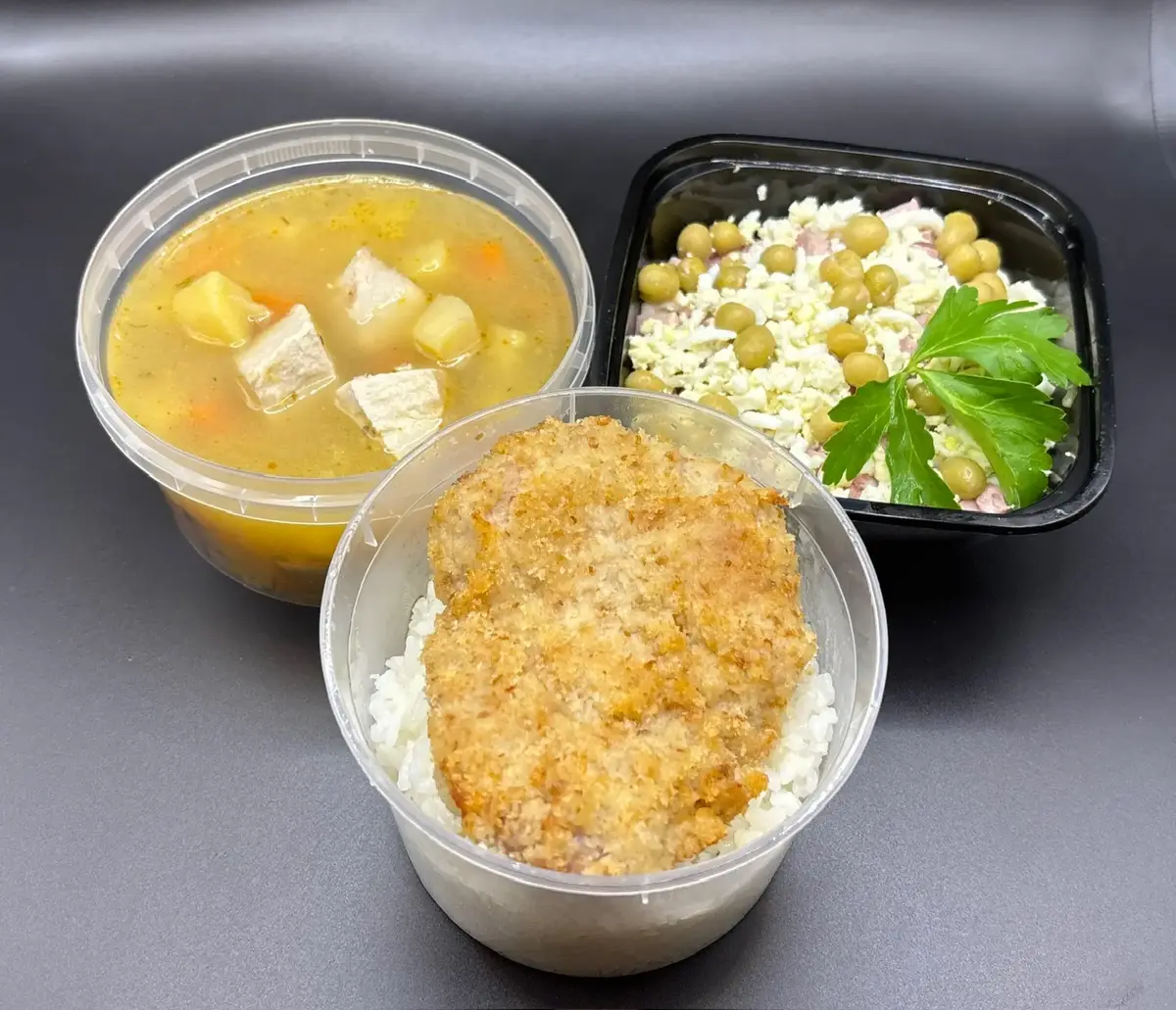 3 Мясной: Оливье, Картофельный со свининой, Свинка по-венски с рисом