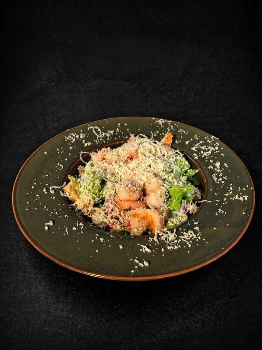 Салат "Цезарь" с креветками