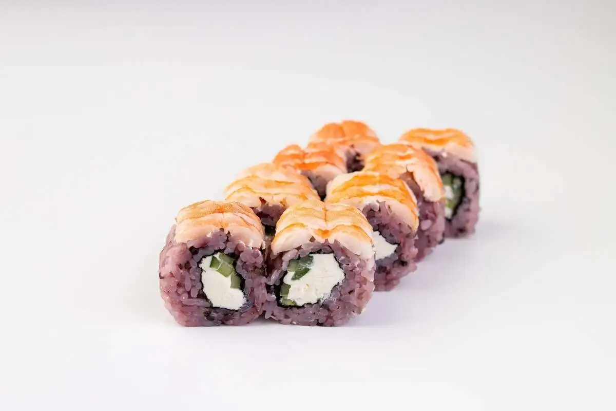 Лавандовый ролл "Филадельфия" с креветками			