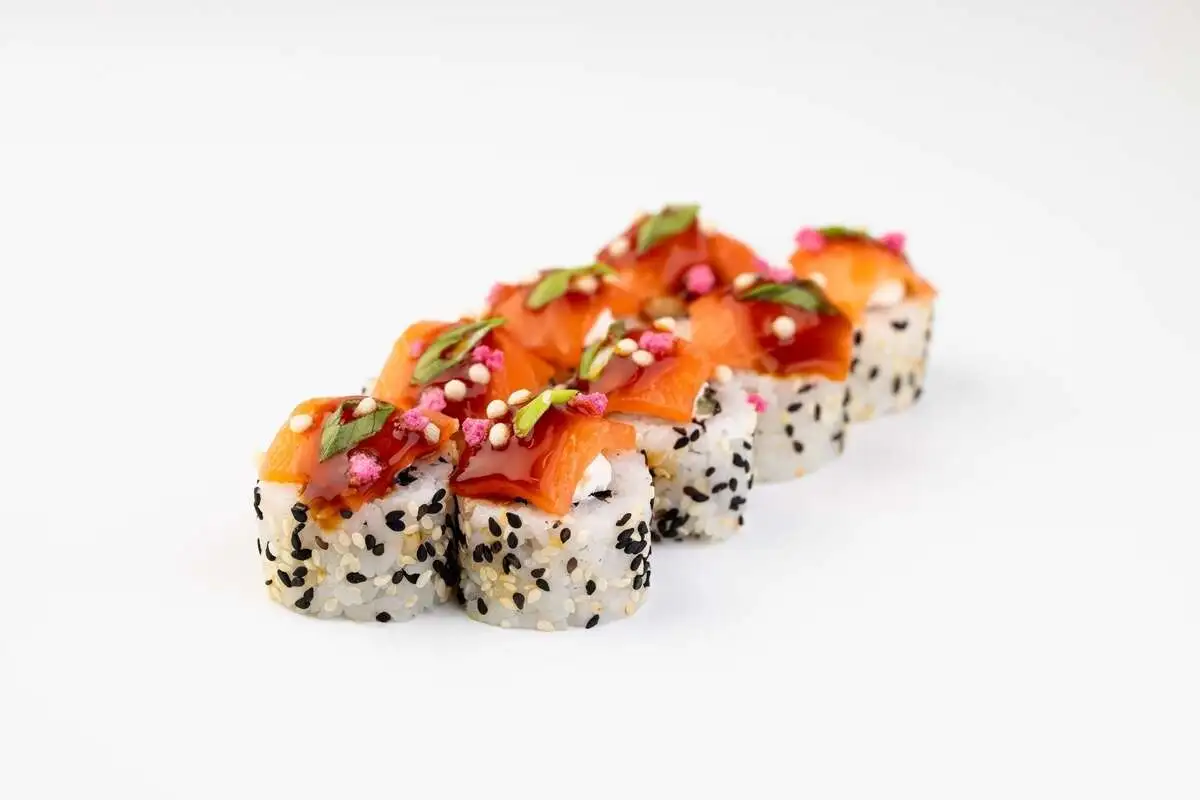 Ролл "Фьюжн" с пряным арбузом