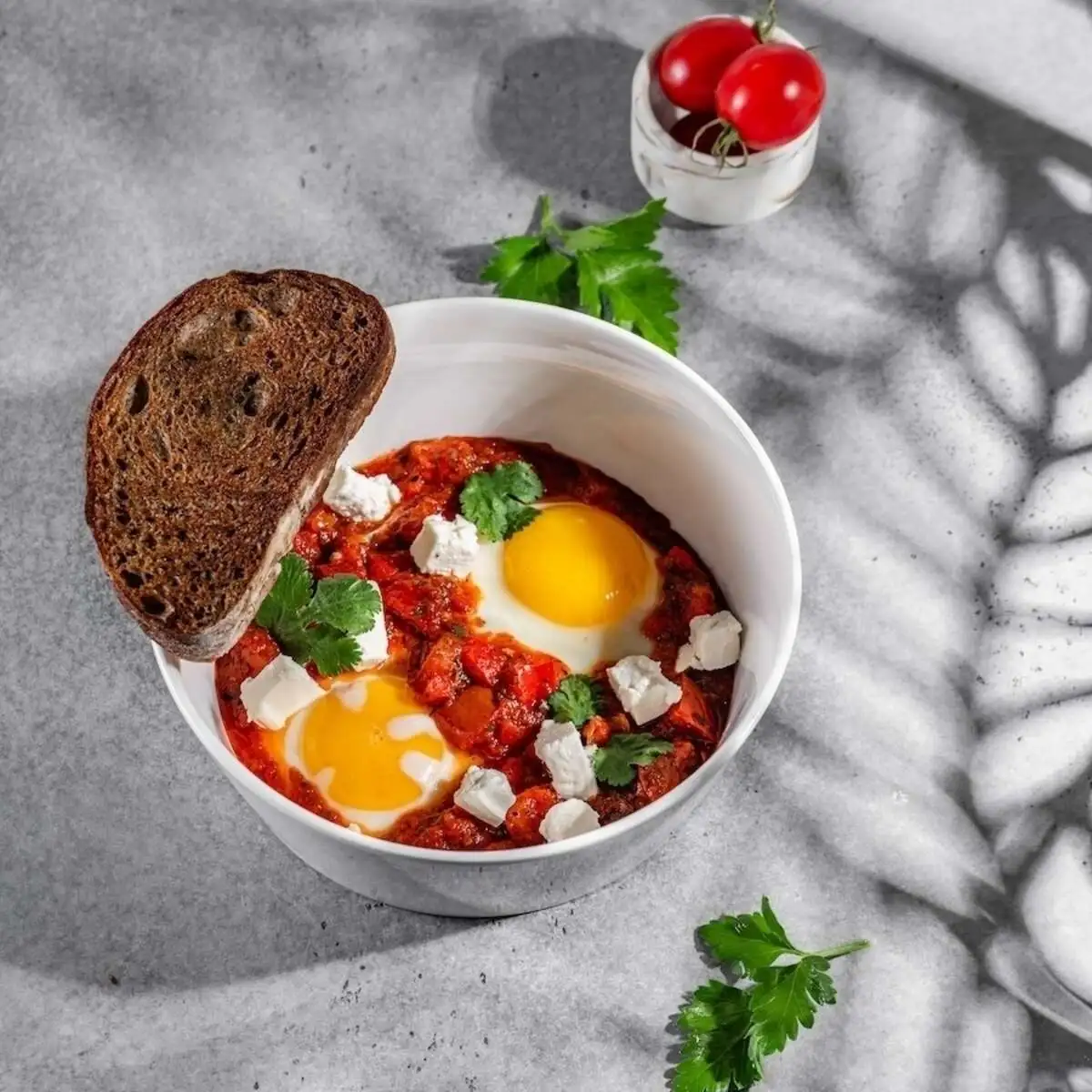 Шакшука с брынзой