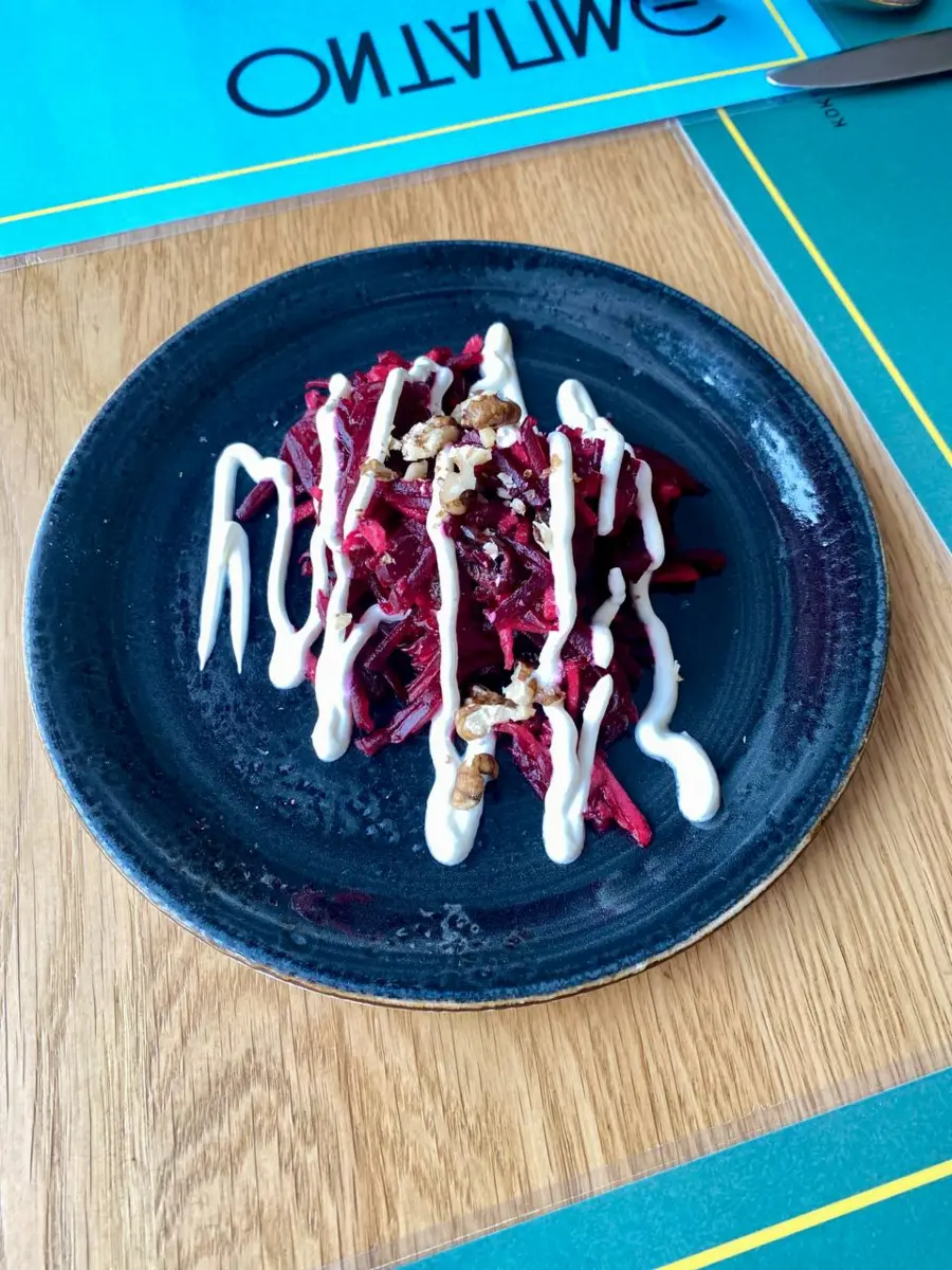 Салат Свекольный с яблоком и изюмом, 110 г