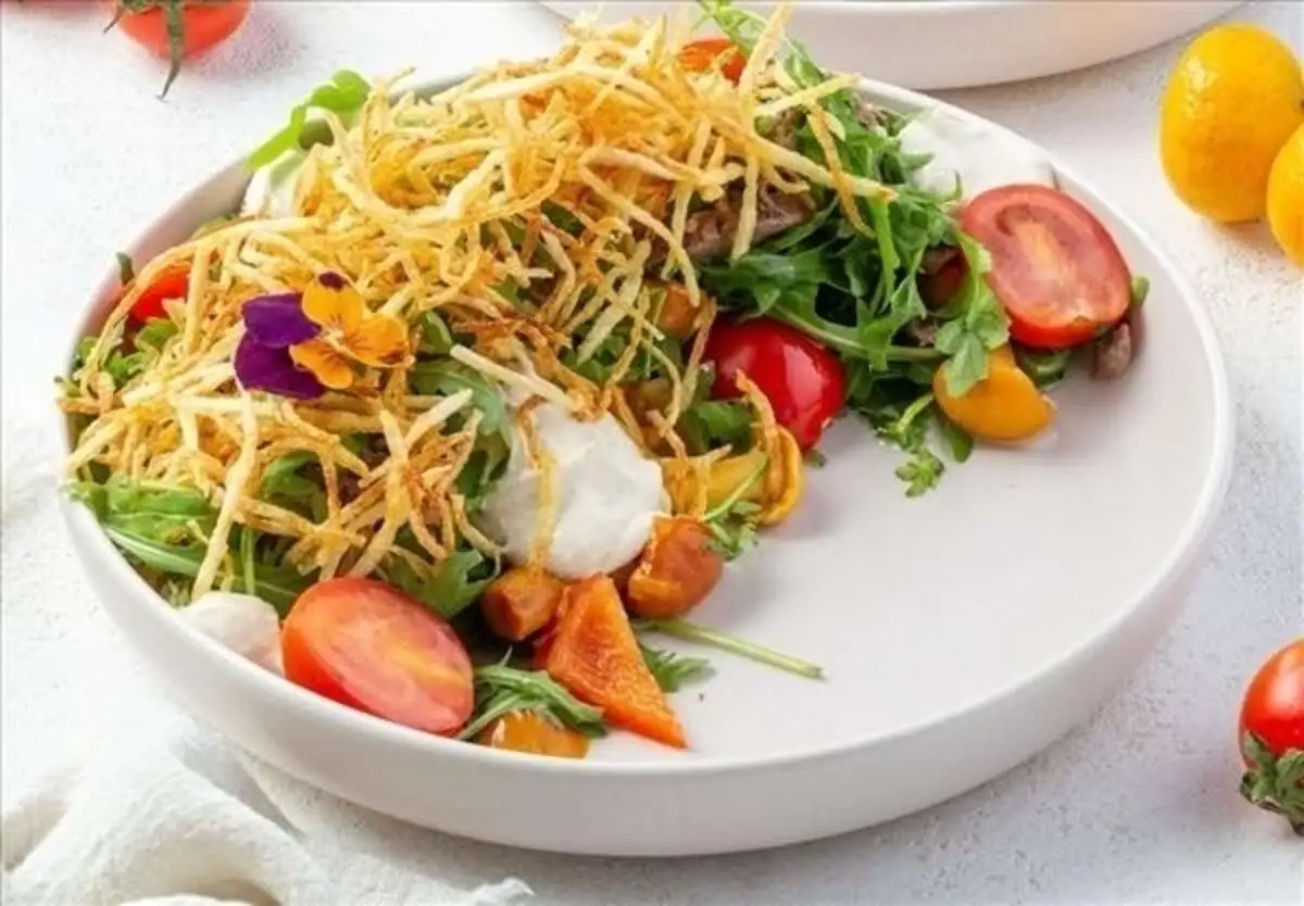 Салат с телятиной и руколой